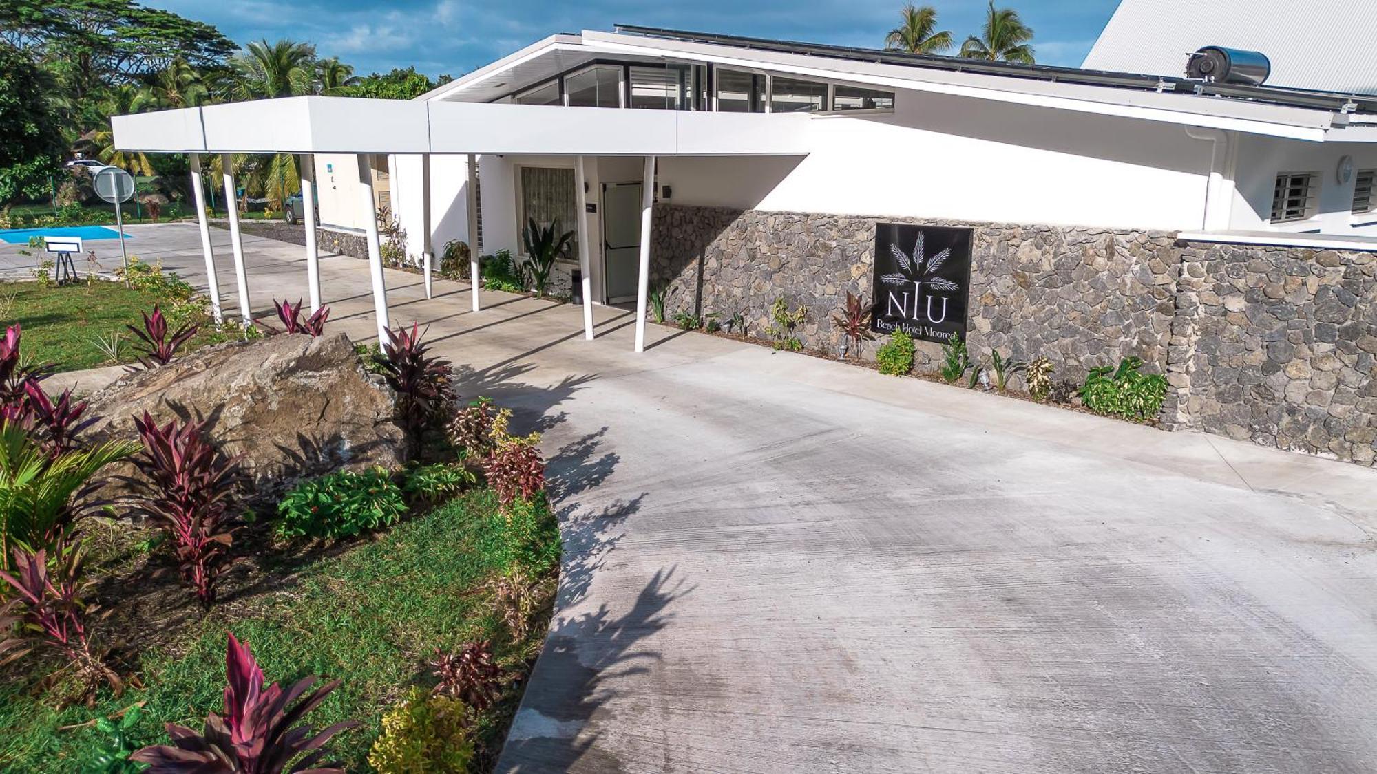 Niu Beach Hotel 莫雷阿 外观 照片