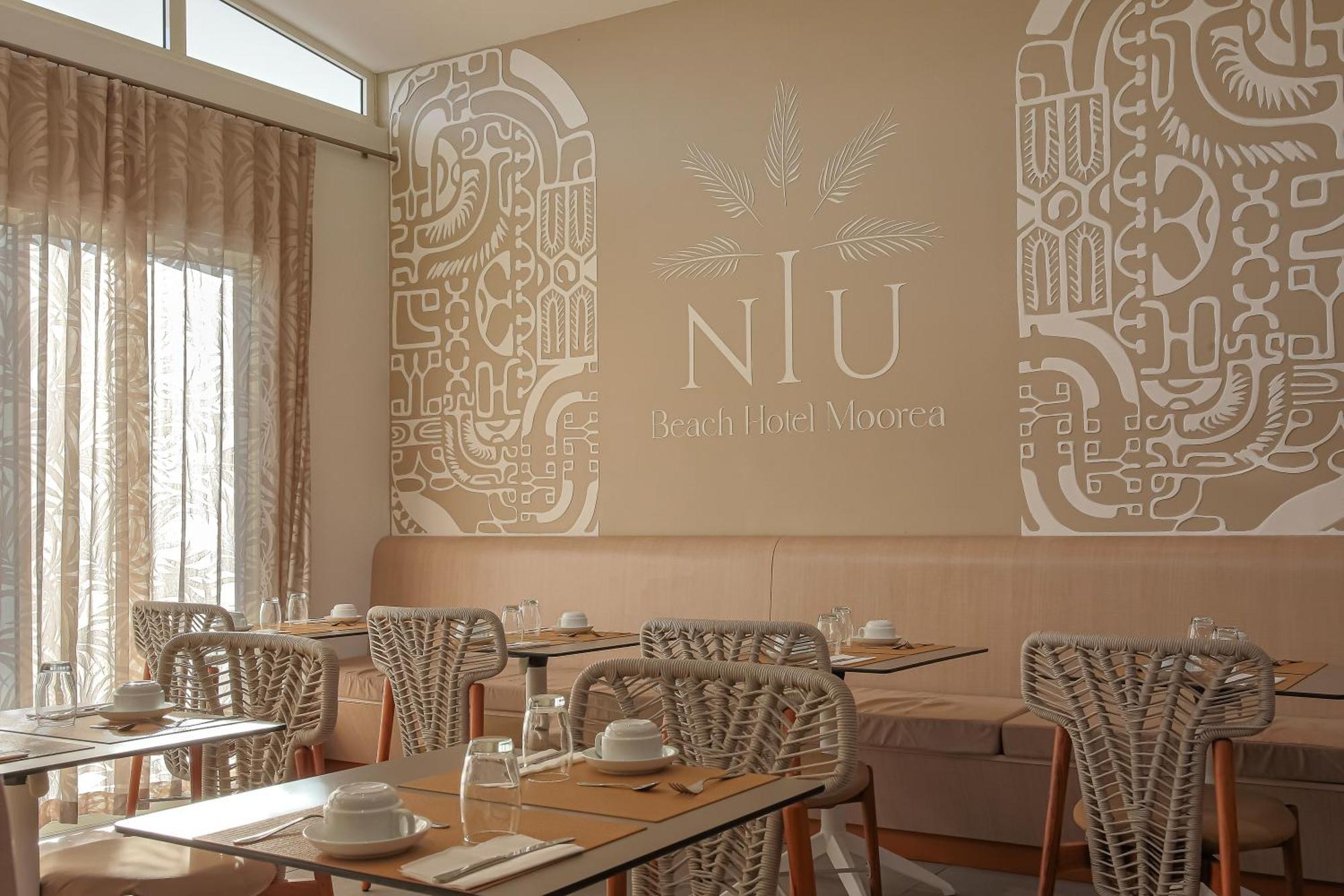 Niu Beach Hotel 莫雷阿 外观 照片